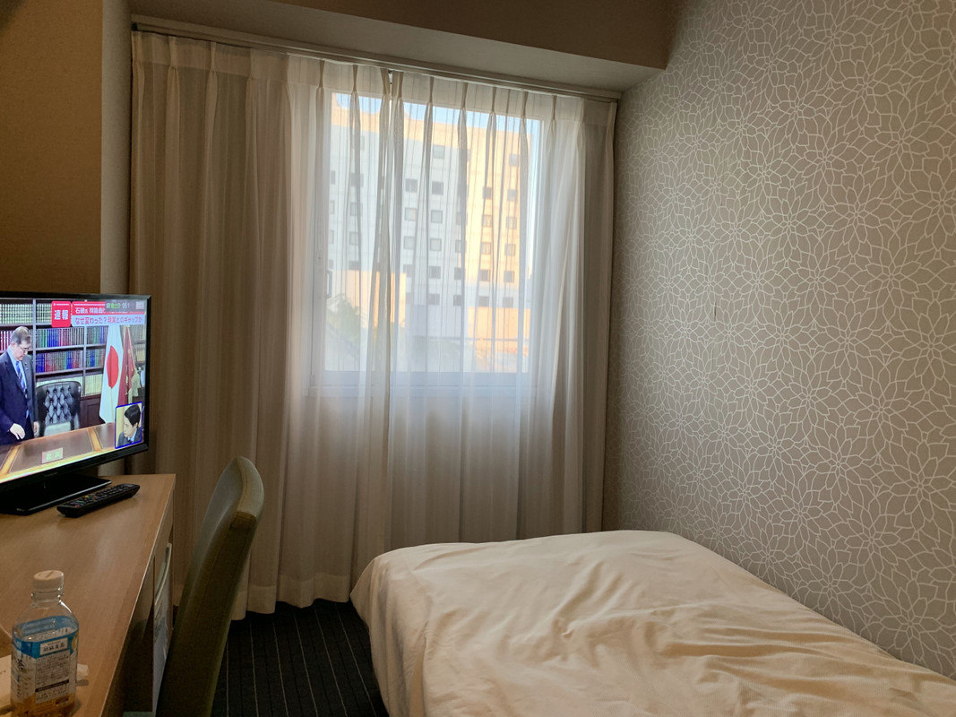 シングルルーム…まぁこんなもんですかねぇ