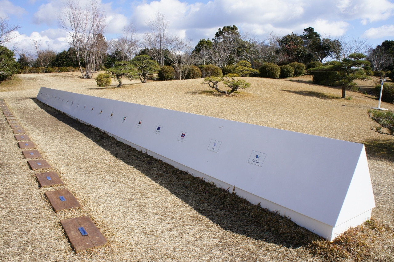 庭園散策も楽しい1302485