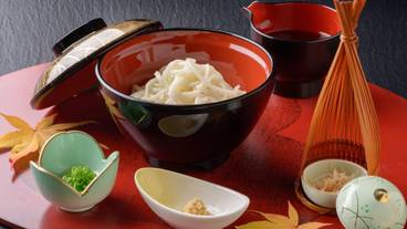 食事・飲み物 / 26