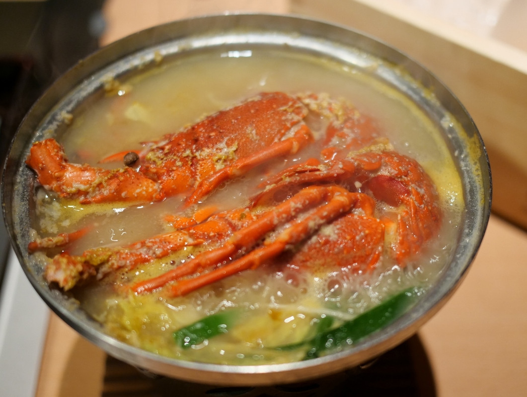 伊勢海老の地味噌鍋