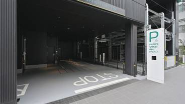 客室 / 5