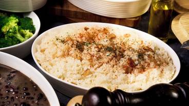 食事・飲み物 / 11