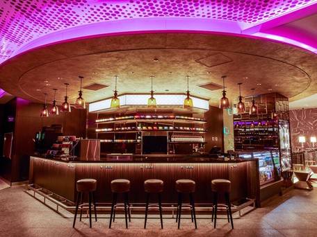 ザ ロイヤルパーク キャンバス 大阪北浜 / 4