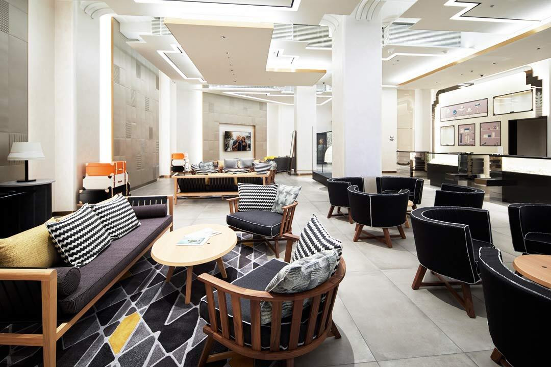 ホテルのロビー