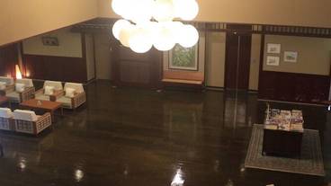 ロビーラウンジ / 11