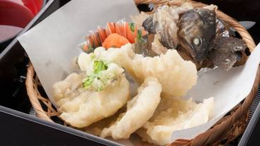 食事・飲み物 / 4