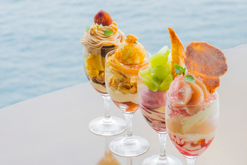 「花の妖精」 料理 198119358 季節のパフェ