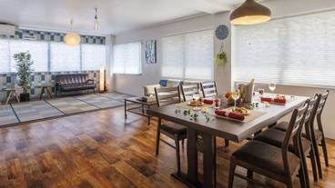 客室内のダイニングエリア / 36