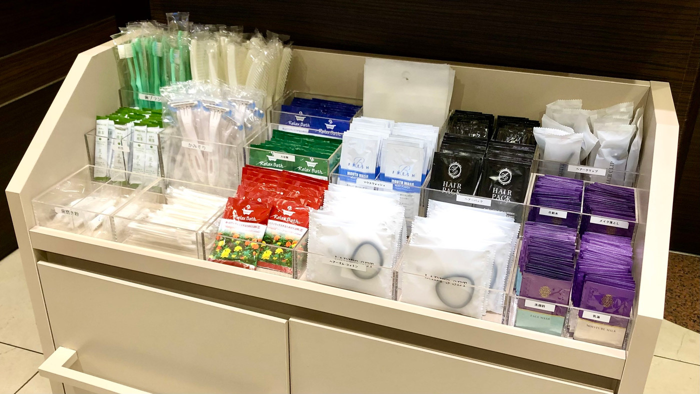 お茶漬けが疲れた体にしみる！豊洲マグロが食べ放題の朝食に舌鼓4374791