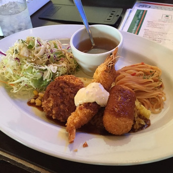 「アティック」料理 1016515 デリシャストルコライス

おいしく頂きました！
 (*´ڡ`●)

