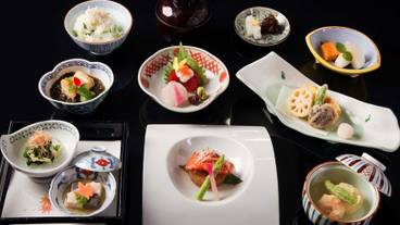 食事・飲み物 / 21