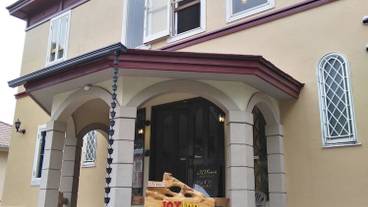 施設の入り口 / 11