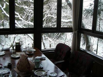 雪の季節こそ信州の秘湯を楽しもう4238852