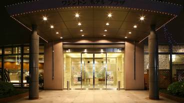 施設の入り口 / 12