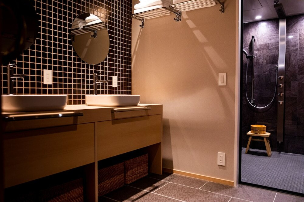 デザイナーズホテルで暮らすように過ごす、快適なひととき3422058