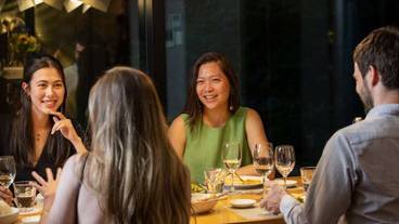 客室内のダイニングエリア / 11