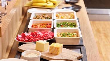 朝食ビュッフェ / 7