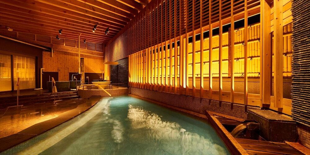 函館 湯の川温泉 ホテル万惣（ハコダテ ユノカワオンセン ホテルバンソウ） / 1