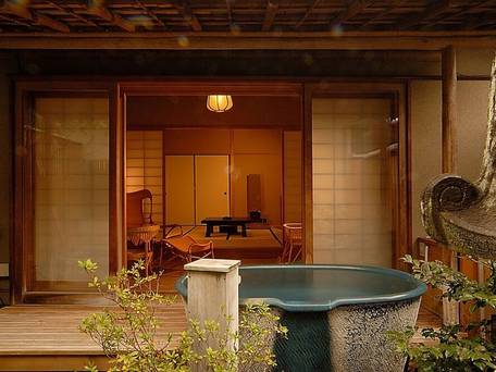 湯村温泉 常磐ホテル / 1