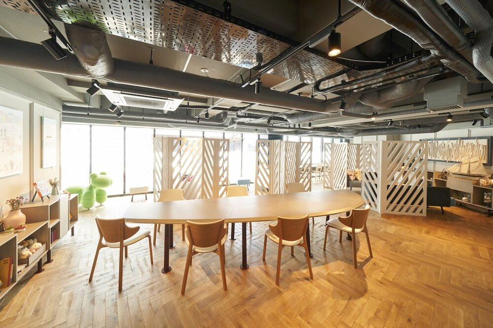 靴を脱いで寛げる客室4282125