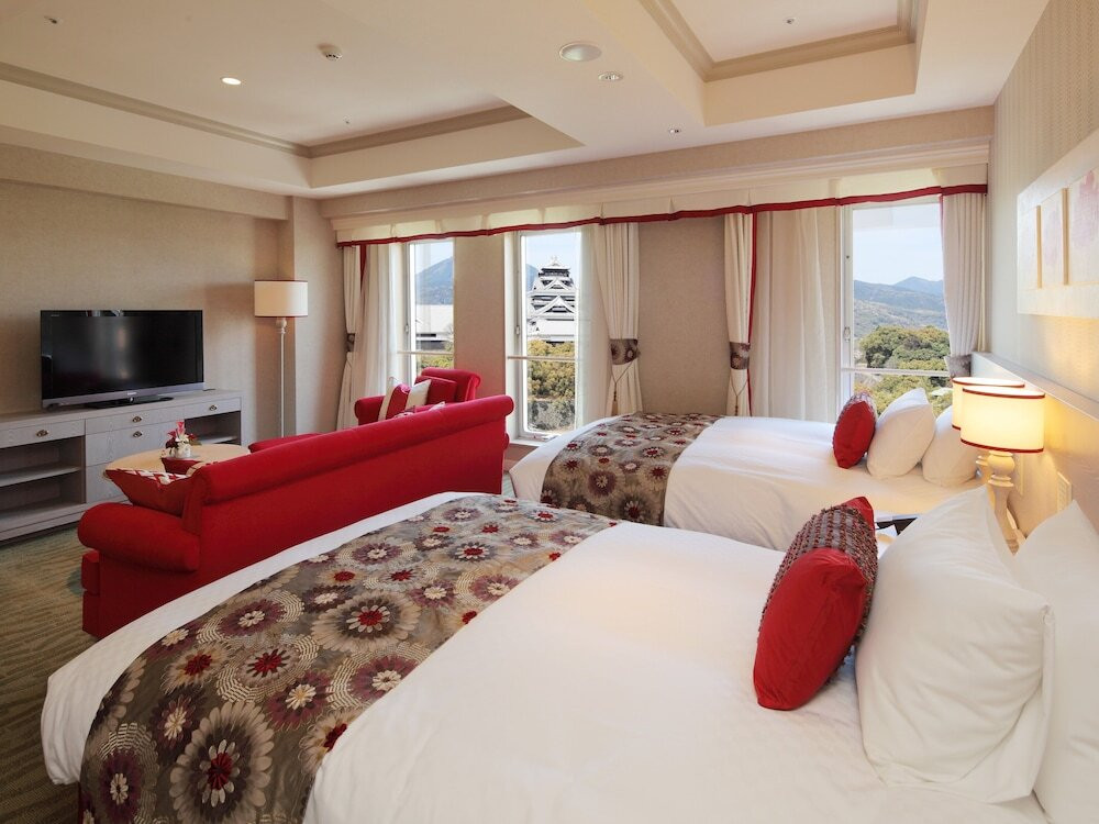 熊本城を目の前にしたクラシカルなホテルで贅沢ステイ4036497