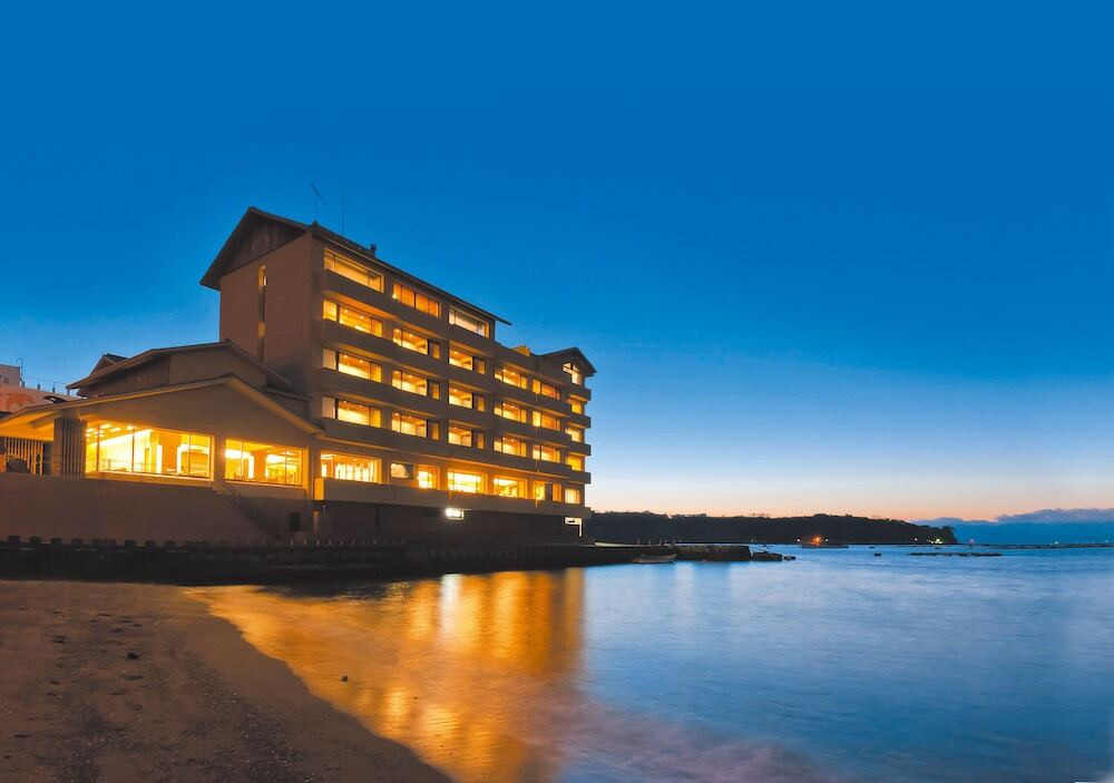 絶景の美食宿で、目も舌も贅沢に満たされる3488071