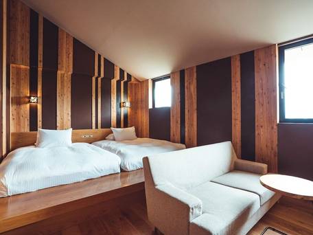 SETRE NARAMACHI（セトレ ならまち） / 2