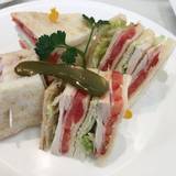 タカノフルーツパーラー 京急上大岡店（タカノフルーツパーラー）