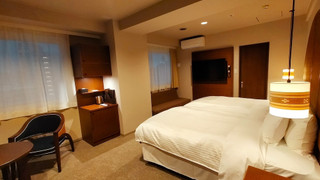 スーペリアツインルーム  禁煙 (大人3名利用時のみシングルソファーベッド1台、大人4名利用時のみシングルソファーベッド2台が付きます)