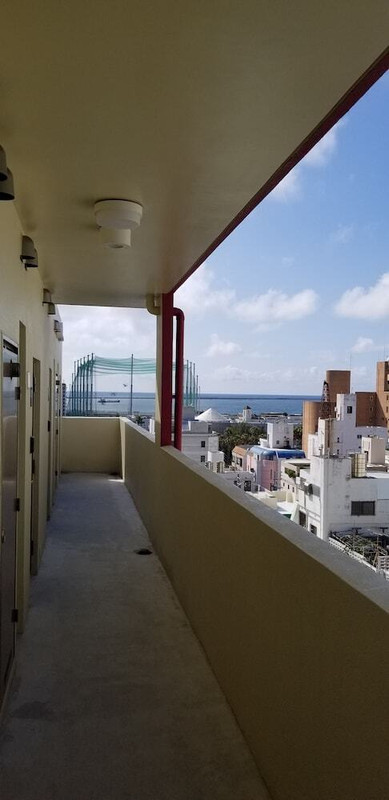 内部エントランス