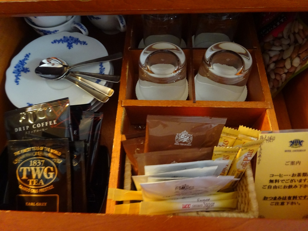 お茶セットは充実していました。