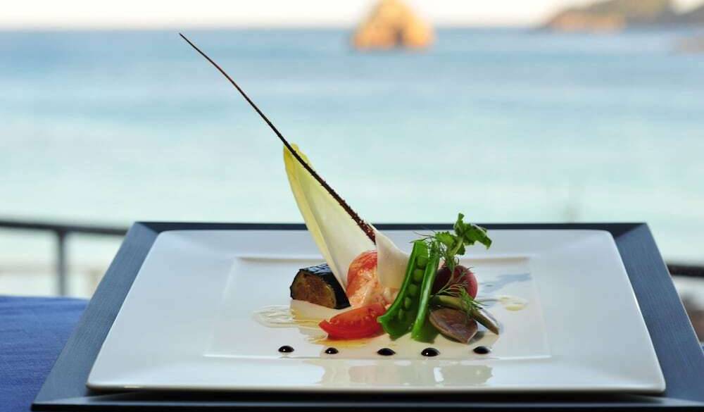 夕食一例 美しい盛り付け / 3