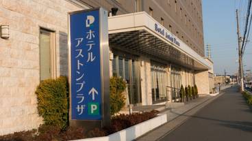 施設の入り口 / 13