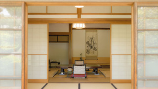 貴賓室 (1階庭園側, 禁煙)