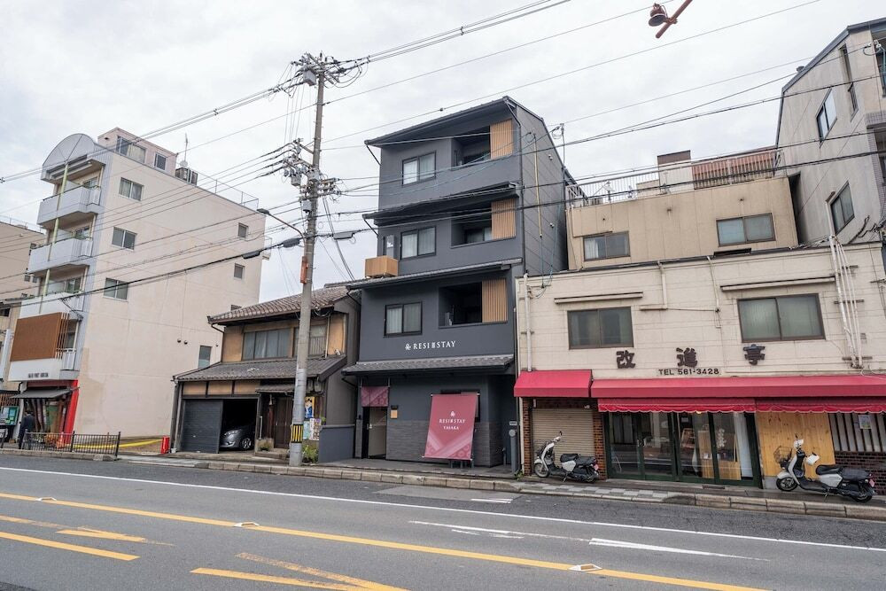 施設の正面