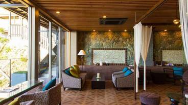 エグゼクティブ ラウンジ / 5