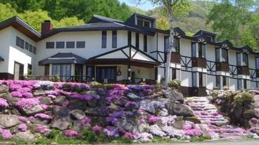 施設の正面 / 12