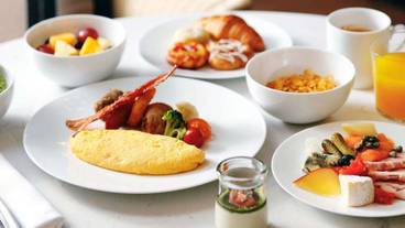 イン・ルーム ダイニング / 3