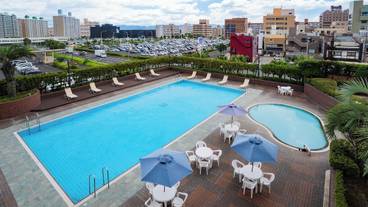 子供用の遊び場 - 屋外 / 9