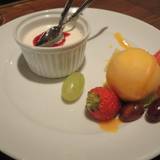 キャトルラパン　神戸三宮（キャトルラパンコウベサンノミヤ）