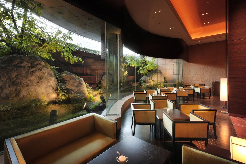 ロビーラウンジ シャルールの内観(2)