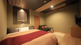 [別館] 温泉半露天風呂付きキング (禁煙)