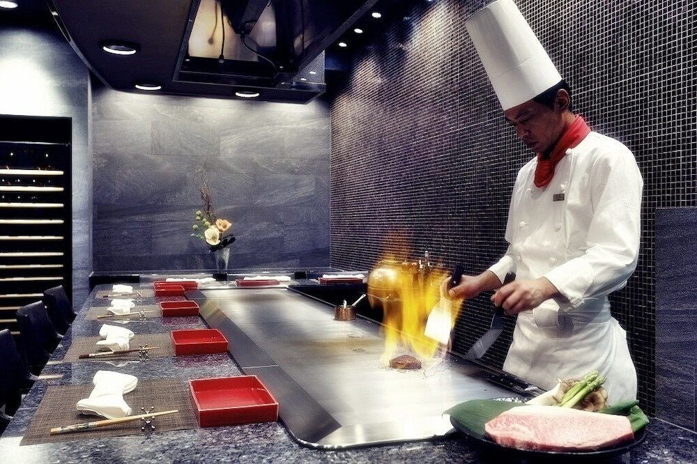 レストラン