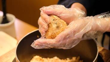 食事・飲み物 / 6