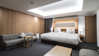 ファミリースイート キングルーム,デュベ 2枚,すりガラス,禁煙