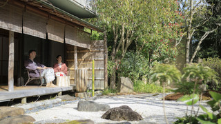 【貴賓室｜S】源泉内湯◆踏込＋庭園付10畳＋8畳＋広縁（74平米以上）