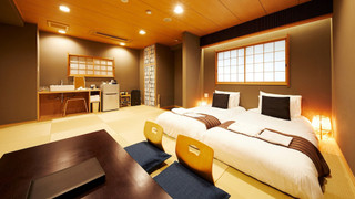 専用玄関付モダン和室 禁煙 (31sqm)