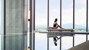 プールも博多湾ビュー / 4