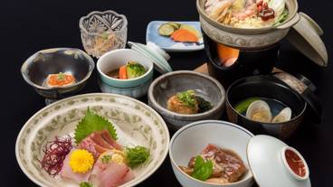 食事・飲み物 / 33