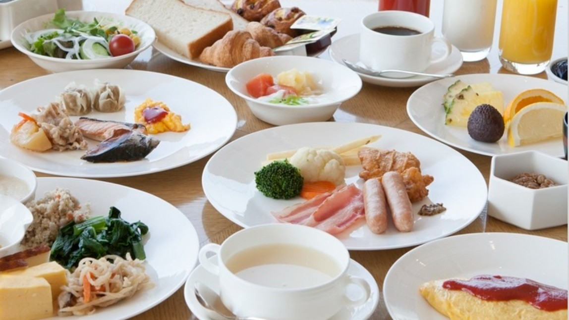 朝食ビュッフェ